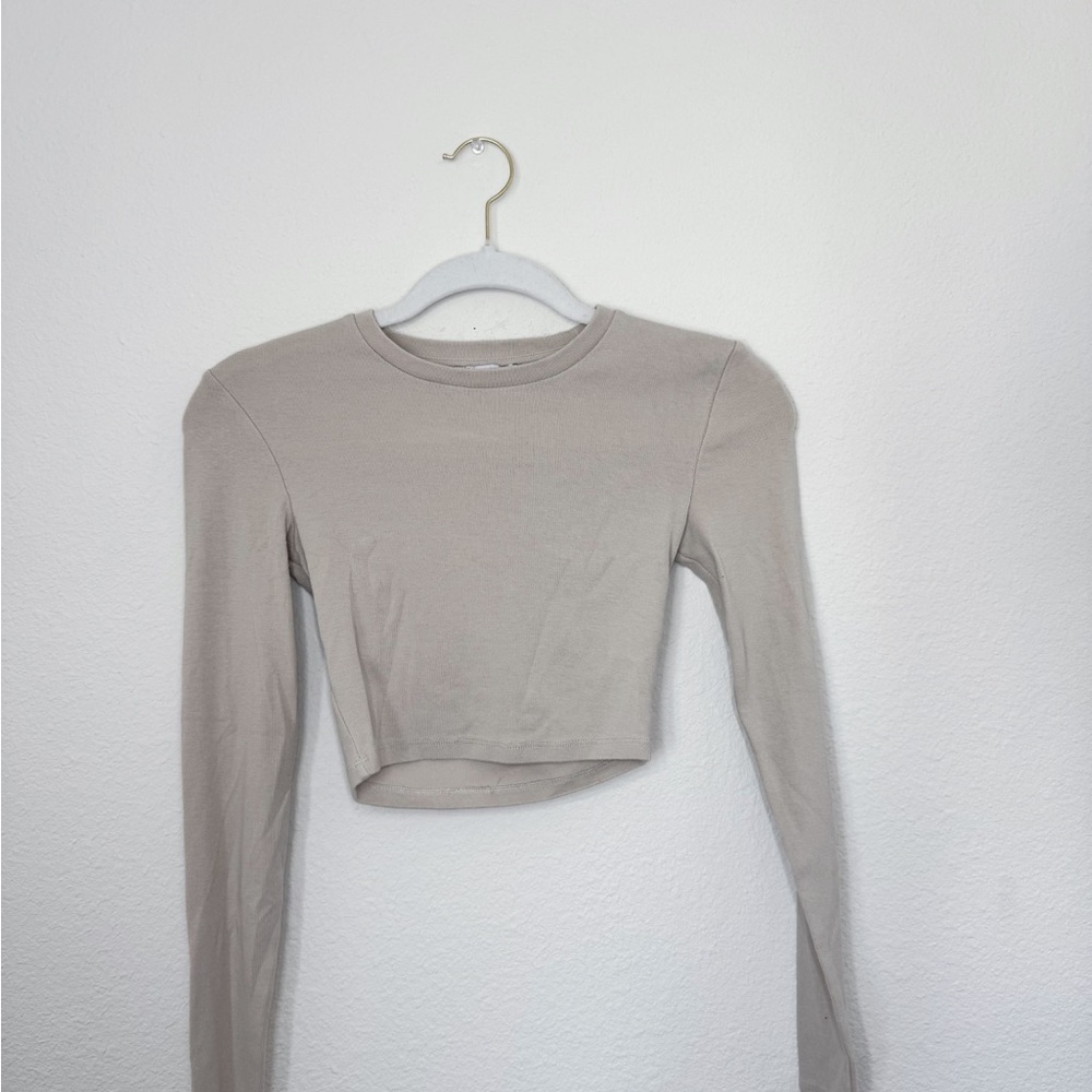 Zara tan long sleeve crop top